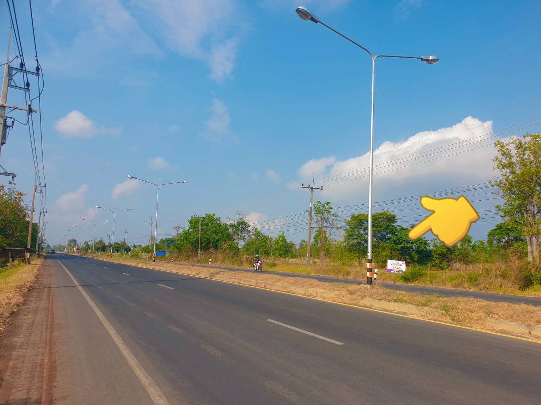 หน้าแปลง มุมไปอุบล