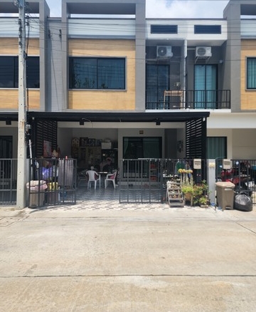 ทาวน์โฮม S GATE พื้นที่ 20 ตาราง.วา 3500000 บ. น่าอยู่มาก ปทุมธานี