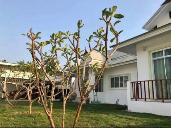 ขายบ้านพร้อมที่ดิน 285 ตร.ว. สันผักหวาน หางดง เชียงใหม่ ใกล้เมือง เพียง 5.9 ล้านบาท