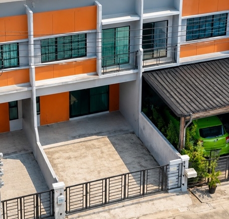 ทาวน์โฮม 2 ชั้นฟังก์ชัน 3 นอน 2 น้ำ ทำเลกัลปพฤกษ์-สาทร MRTบางแค 2.5กม. รร.นานาชาติบริติชโคลัมเบีย 2 กม.19ตร.ว.150ตร.ม.