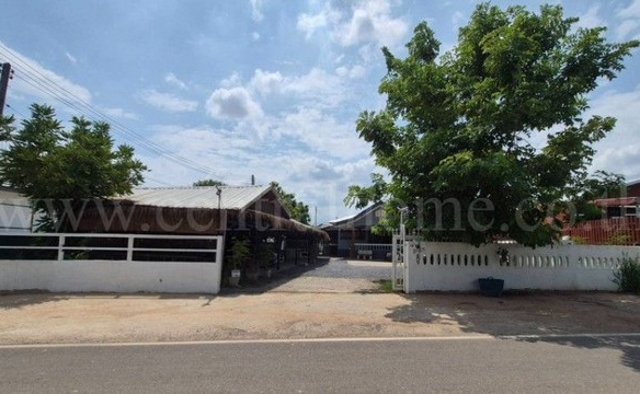 บ้านเดี่ยว บ้านหนองหลุบ ถนนมะลิวัลย์ แดงใหญ่ ทำเลทองติดถนน ราคาถูก