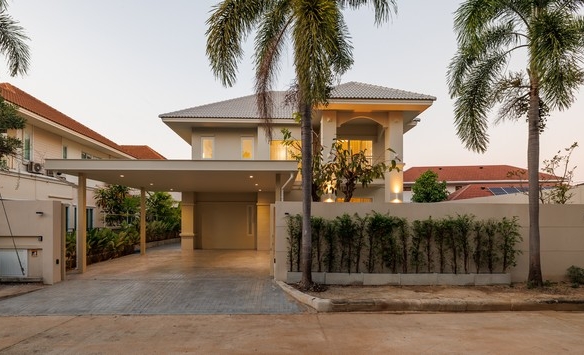 ขายบ้านเดี่ยว Pool Villa 4 ห้องนอน แต่งครบ พร้อมอยู่ เชียงใหม่