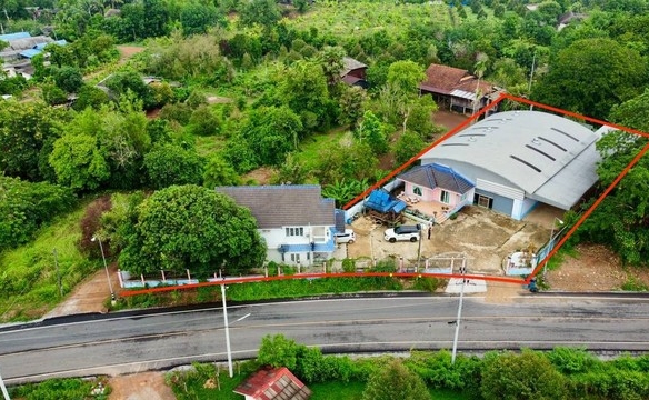 ขาย บ้าน + โกดัง ท่าใหม่ จันทบุรี เป็นบ้านเดี่ยว พร้อมโกดัง ออฟฟิศสำนักงาน