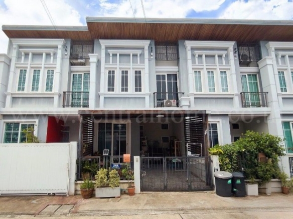 ทาวน์โฮม โกลเด้น ทาวน์ 3 ลาดพร้าว – เกษตรนวมินทร์ ราคาถูก ใกล้ MRT นวมินทร์