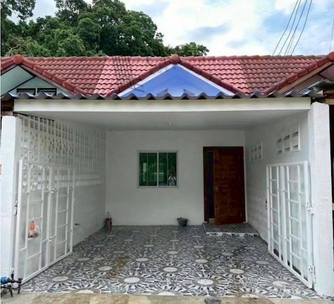 ขาย ทาวน์เฮาส์ รีโนเวทใหม่พร้อมอยู่ เหมาะสำหรับเริ่มต้นชีวิตใหม่ในทำเลรังสิต–ธัญบุรี ใกล้ถนนรังสิต-นครนายก เพียง 2.6 กม. | รหัส 93354