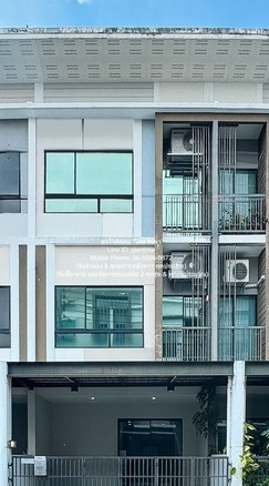 TOWNHOME ขายทาวน์โฮม 3 ชั้น รีโนเวทใหม่ ซ.วัชรพล ใกล้ทางด่วน และสถานีรถไฟฟ้า 19.3 ตร.ว. 4 น 3 น้ำ 2 จอดรถ ราคา 4.89 ล้านบาท 19 Square Wah 4890000 บ. ใกล้กับ ร้านซ้งเป็ดพะโล้ สายไหม บรรยากาศน่าอยู่ กรุงเทพ
