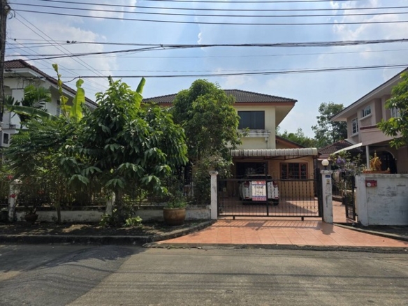 บ้าน – 56 ตร.วา 3Bedroom3ห้องน้ำ 4300000 BAHT ทำเลคุณภาพ หน้าบ้านมีทะเลสาบ