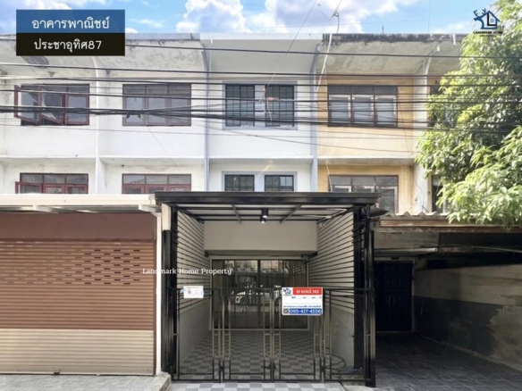 lN-106 ขายอาคารพาณิชย์ 3 ชั้น ซอยประชาอุทิศ87 รีโนเวทใหม่ สไตล์โมเดิร์น ทำเลดี เดินทางสะดวก พื้นที่ 19 ตรว 3 โถง 2 ห้องน้ำ