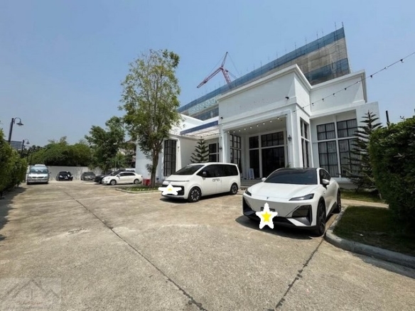 ขายที่ดิน 351 ตรว. พร้อมอาคาร 250 ตรม ย่านแบริ่งซอย 5 เพียง 3 นาที ถึง BTS สถานีแบริ่ง