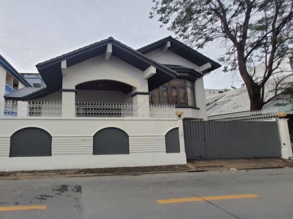 ให้เช่าบ้านเดี่ยว 2 ชั้น 80 ตรว. ซอยรัชดา 36 (ซอยเสือใหญ่) ลาดพร้าว-วังหิน79 ใกล้ Lotus วังหิน เหมาะอยู่อาศัย หรือทำโฮมออฟฟิศ