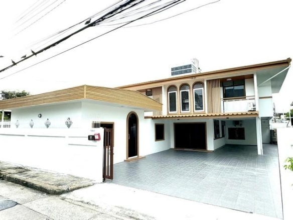 HR 9969 ให้เช่าบ้านเดี่ยว2ชั้นหลังมุม 405 ตร.ม.ย่านสุทธิสารลาดพร้าว48ใกล้MRTภาวนา,MRTสุทธิสาร เหมาะทำโฮมออฟฟิศ จดทะเบียนบริษัทได้