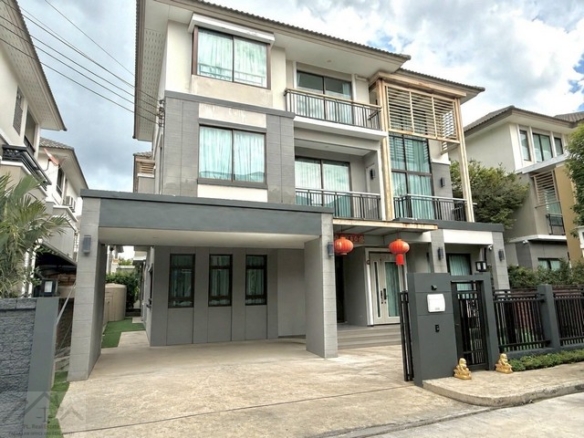 ให้เช่าบ้านเดี่ยว 3 ชั้น 4 ห้องนอน เดอะ แพลนท์ เอลิท พัฒนาการ 38 The Plant Elite Pattanakarn ใกล้ทางด่วน ใกล้เอกมัย ทองหล่อ