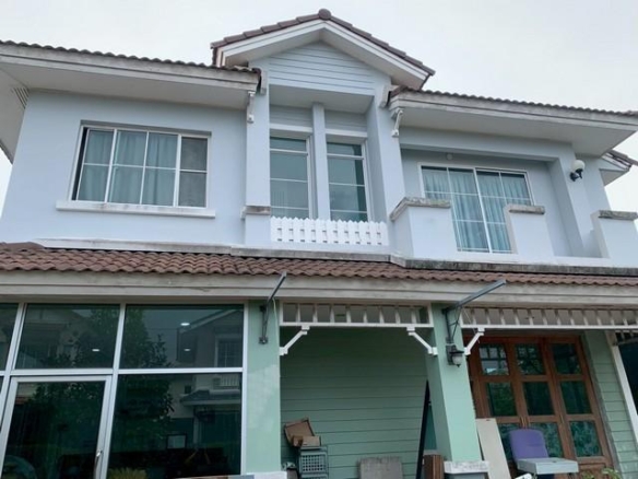 HR 9983 ให้เช่าบ้านเดี่ยวหลังใหญ่ หมู่บ้านชลดาซอยวัดลาดปลาดุก บางบัวทอง นนทบุรี